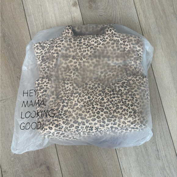 Brand New Beis Diaper Bag backpack wild child print - Picture 10 of 16